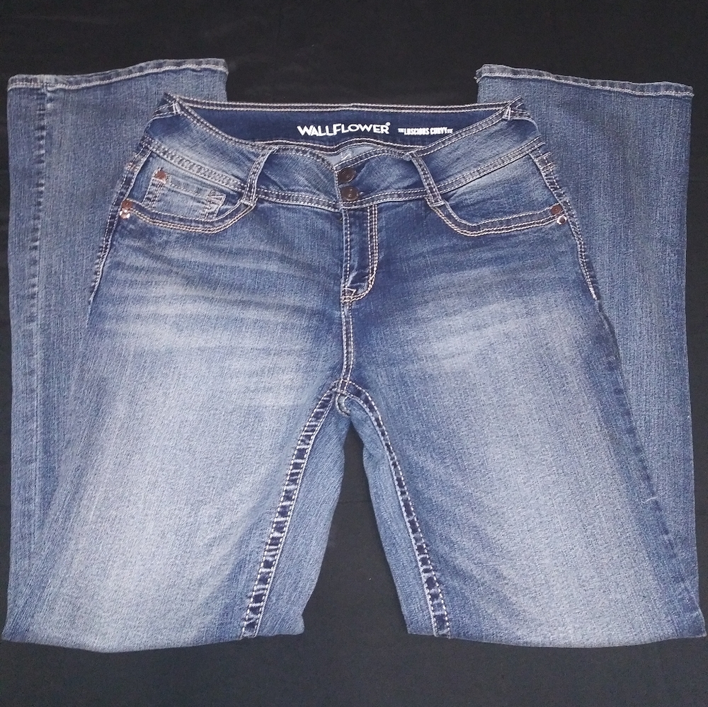 Wallflower bootcut jeans size 11/31